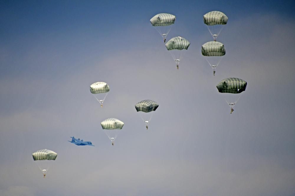 DVIDS – Images – Airborne Operation [Image 5 of 15]