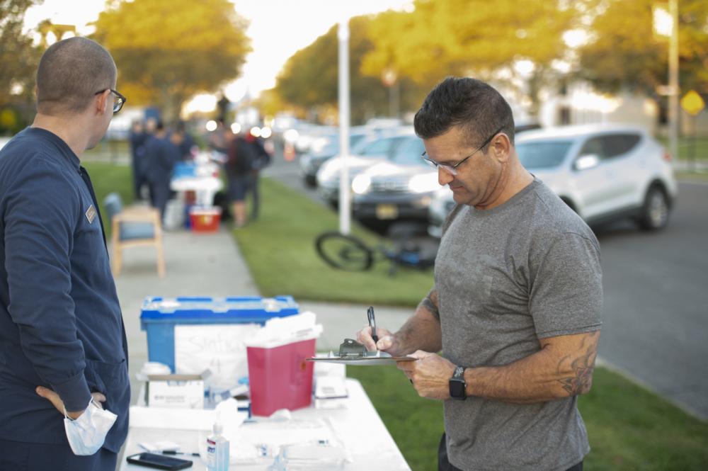 DVIDS – Images – TCCM holds Drive-Thru Flu Clinic [Image 9 of 9]
