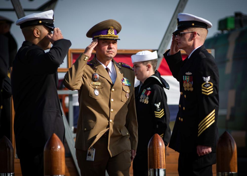 DVIDS – Images – U.S. Aegis Ashore Missile Defense System Romania change of command [Image 12 of 13]