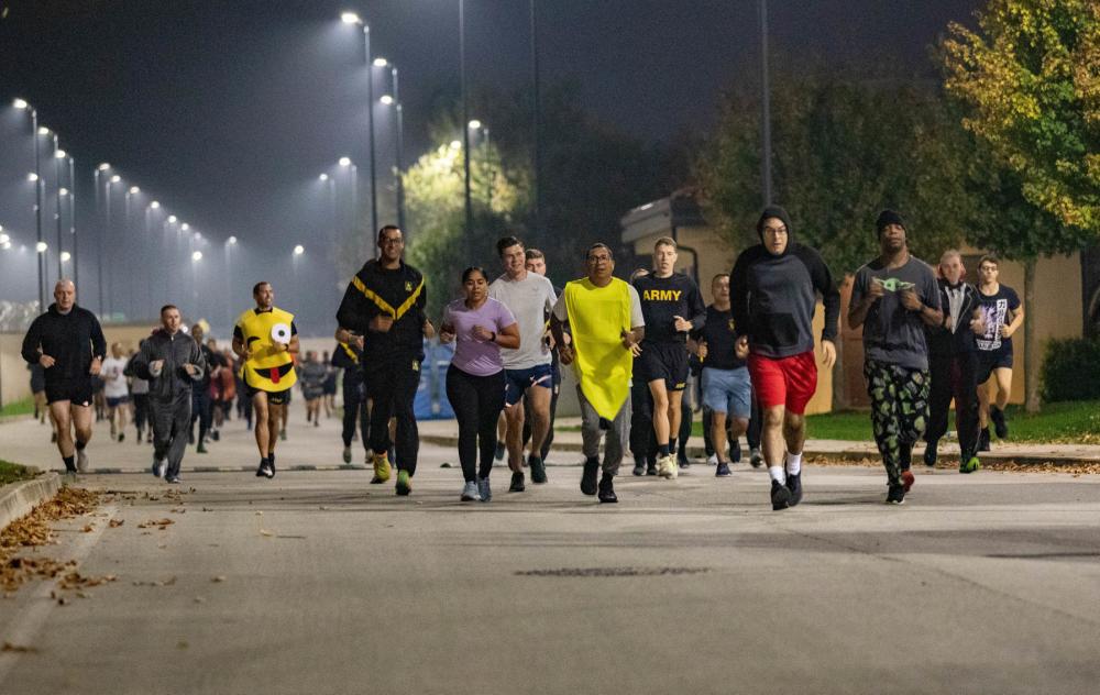 DVIDS – Images – SETAF-AF Halloween 5k Fun Run [Image 1 of 4]