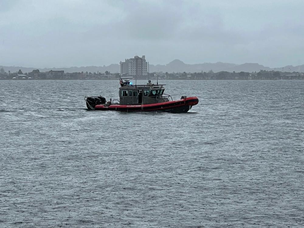 DVIDS – Images – Coast Guard ends search for survivors of illegal voyage reportedly abandoned inside San Juan Harbor, Puerto Rico