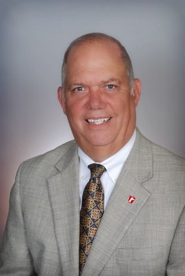 Tampa Bay Defense Alliance Presents Tampa Bay Trophy to Larry Wilson from Little Rock Air Force Base