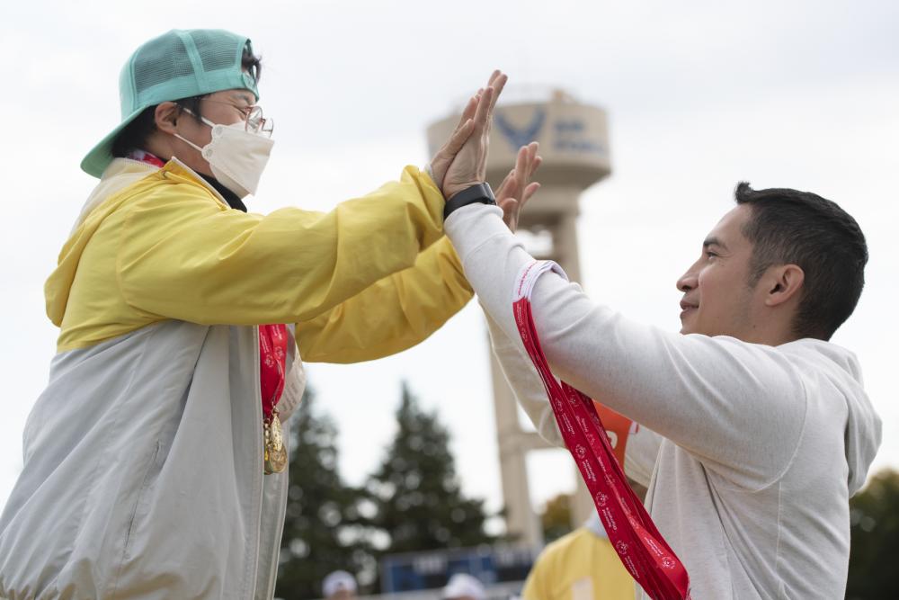 DVIDS – News – Yokota Air Base strengthens friendship with Japanese community during Kanto Plains Special Olympics