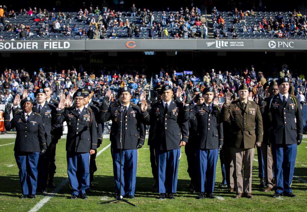 DVIDS – News – Big Red One Soldiers Reenlist at Chicago Bears Veterans Day game