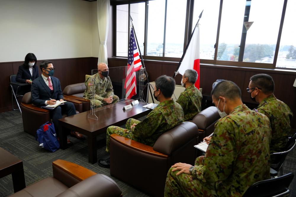 DVIDS – News – Building structures and forging bonds – a visit to the Japanese Ground Self Defense Force Engineer School