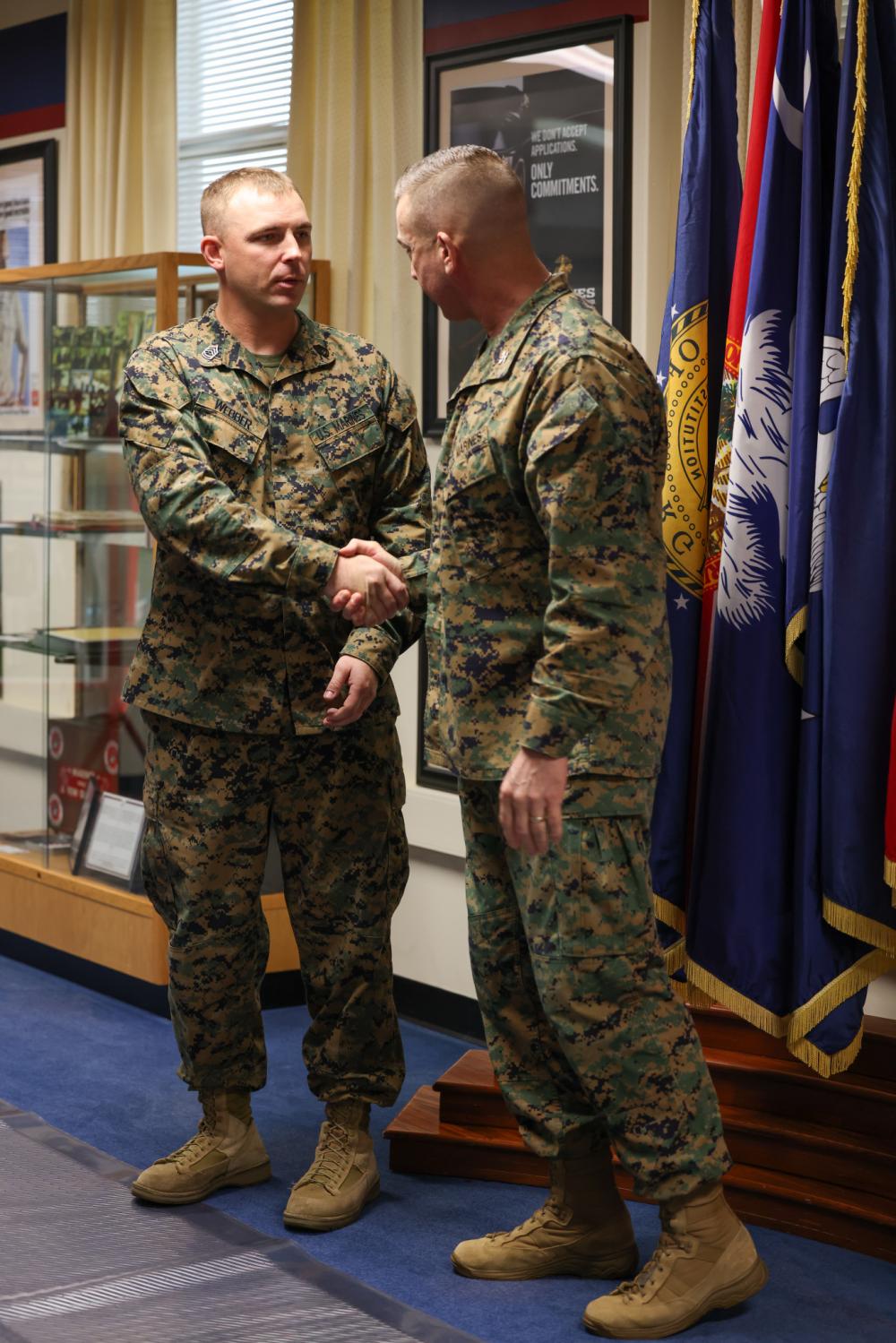 DVIDS – Images – Comptroller Chief recognized as November Pacesetter of the Month [Image 1 of 3]