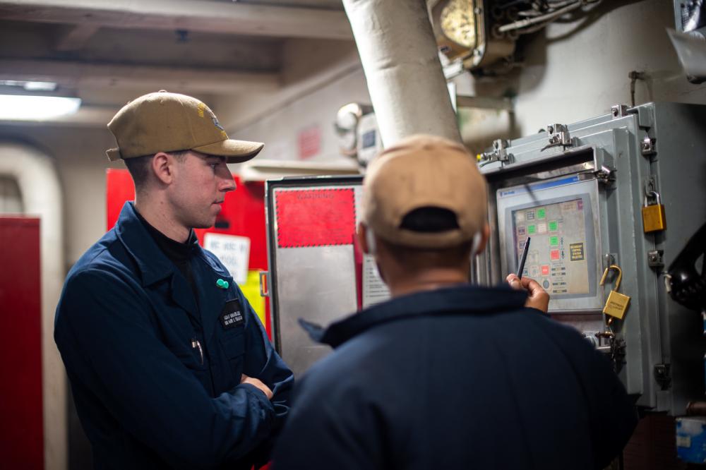 DVIDS – Images – Truman is the flagship of the Harry S. Truman Carrier Strike Group and is currently in port aboard Naval Station Norfolk. [Image 5 of 5]