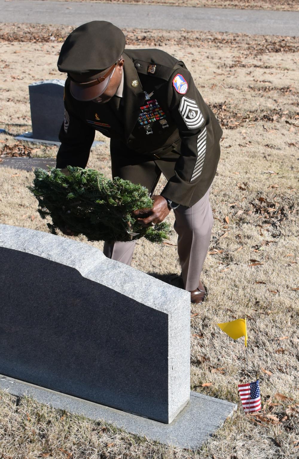 DVIDS – News – Hometown hero honors veterans during Wreaths Across America