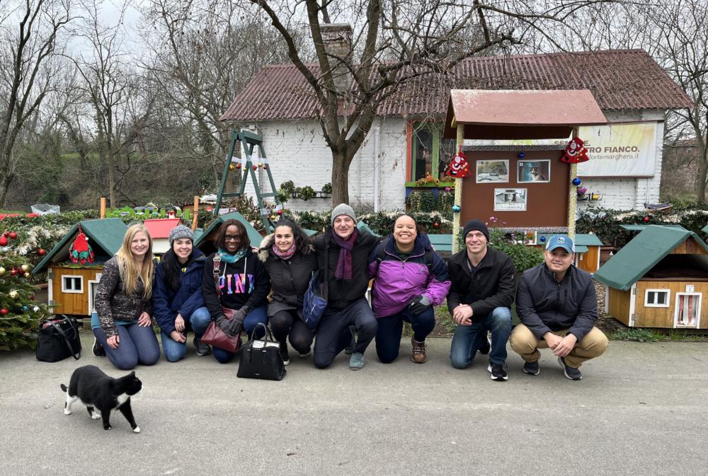 DVIDS – News – USNS Carson City Helps Venice’s “Kittens of the Fort”