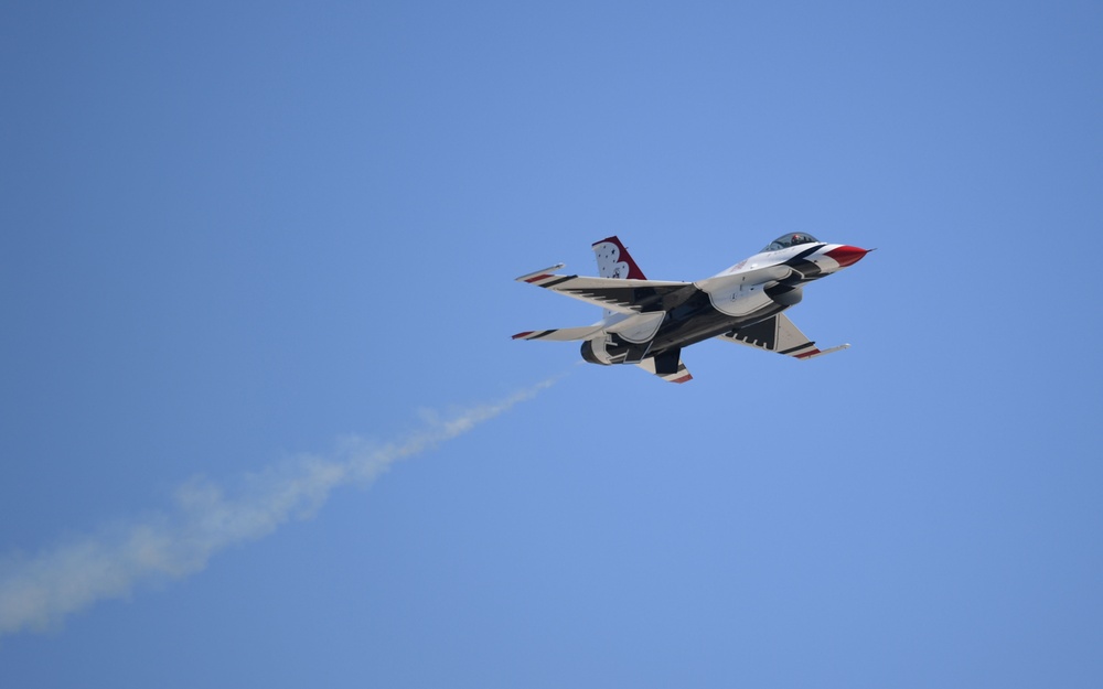 DVIDS – Images – 2023 Thunder Over the Sound Air and Space Show: Day 2 [Image 18 of 34]