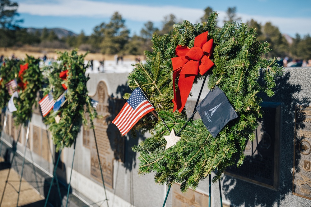 DVIDS – Images – DEL 15 Guardian represents USSF in annual Wreaths Across America ceremony [Image 2 of 2]