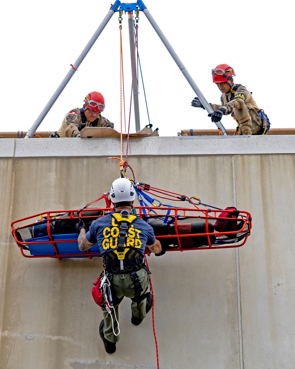 DVIDS – News – U.S. Coast Guard, Peruvian, Mexican partners collaborate on first urban search and rescue operations in Exercise RIMPAC 2024