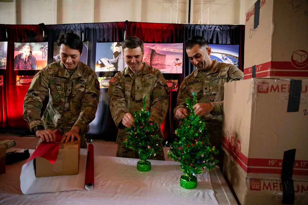 DVIDS – Images – NORAD Tracks Santa 2024 [Image 3 of 15]