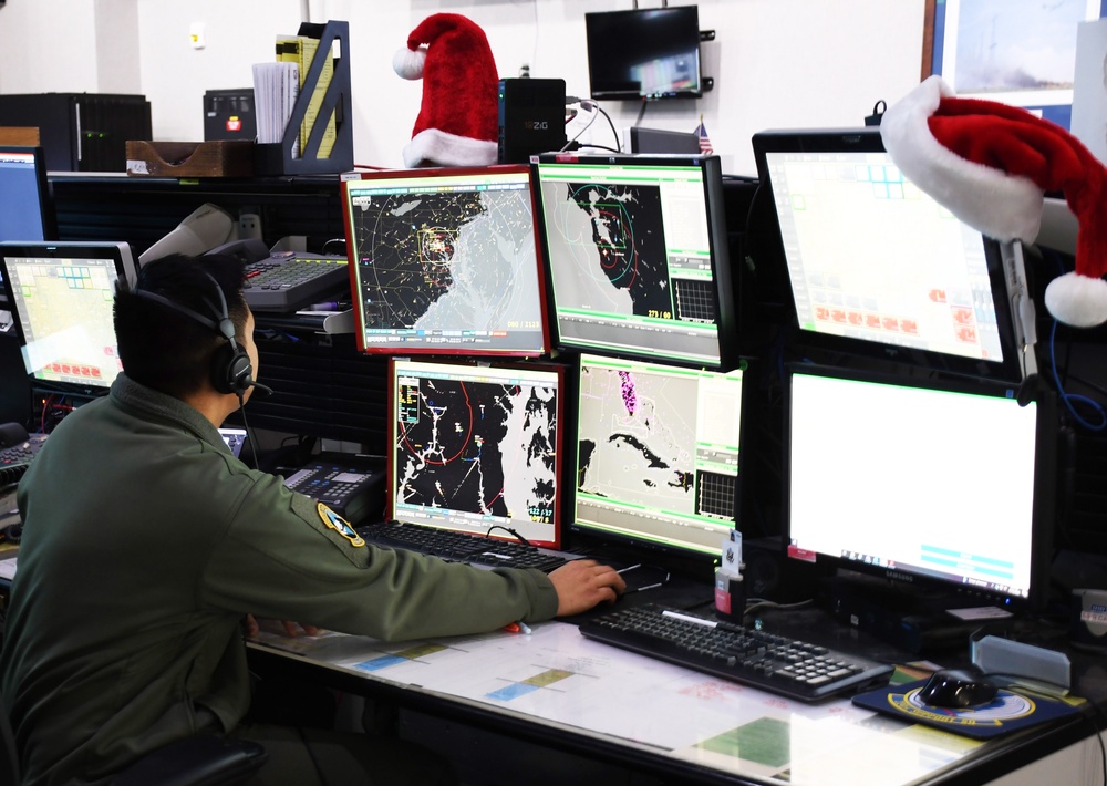 DVIDS – News – NY Air Guard assists in NORAD annual Santa Tracking