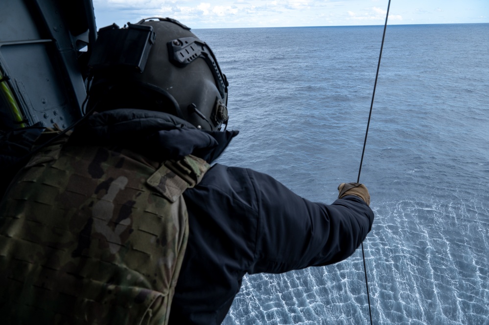 DVIDS – News – BH 25-1: 33rd, 31st RQS demonstrate CSAR capabilities