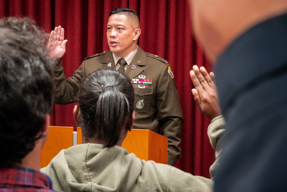 DVIDS – News – USMEPCOM Celebrates Miami MEPS Grand Opening