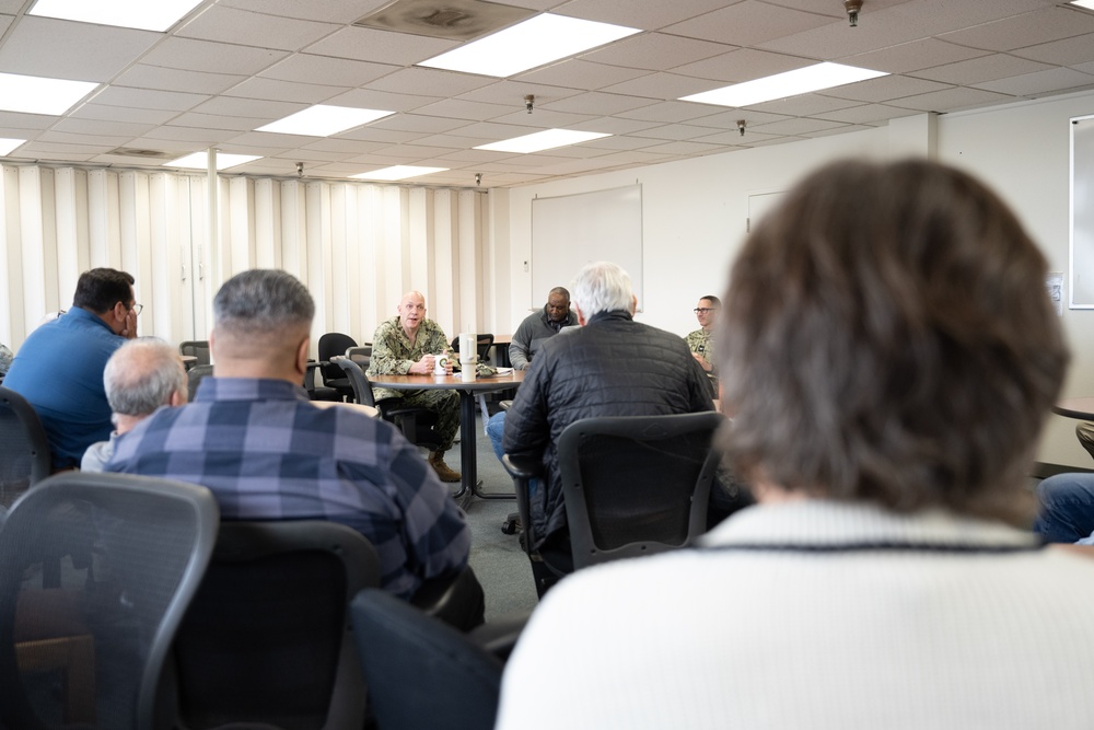 DVIDS – Images – RADM Andros Visits NCG-1 [Image 2 of 4]