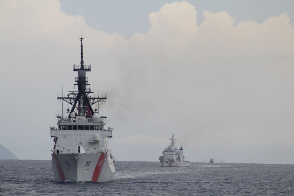 DVIDS – News – U.S. and Philippine Coast Guards Conduct Maritime Cooperative Activity