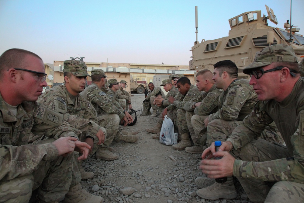 DVIDS – News – The honor Is mine: bearing witness to the lives behind the uniform