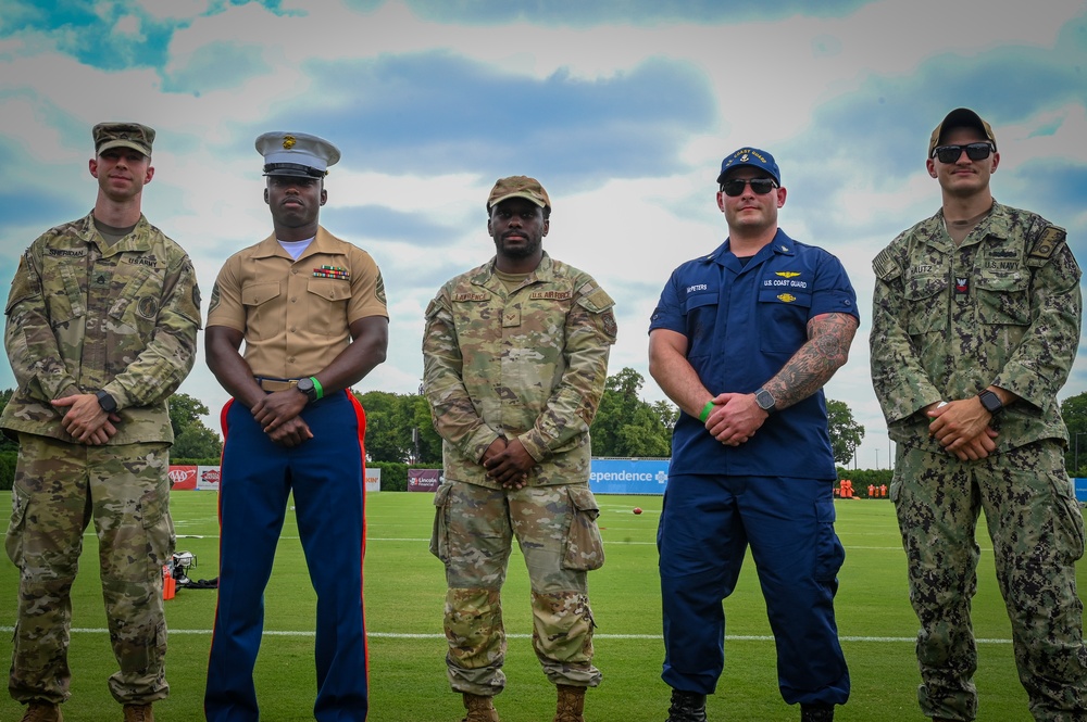 DVIDS – News – Camouflage and Community: Eagles Host Tri-State Troops for Military Appreciation Day