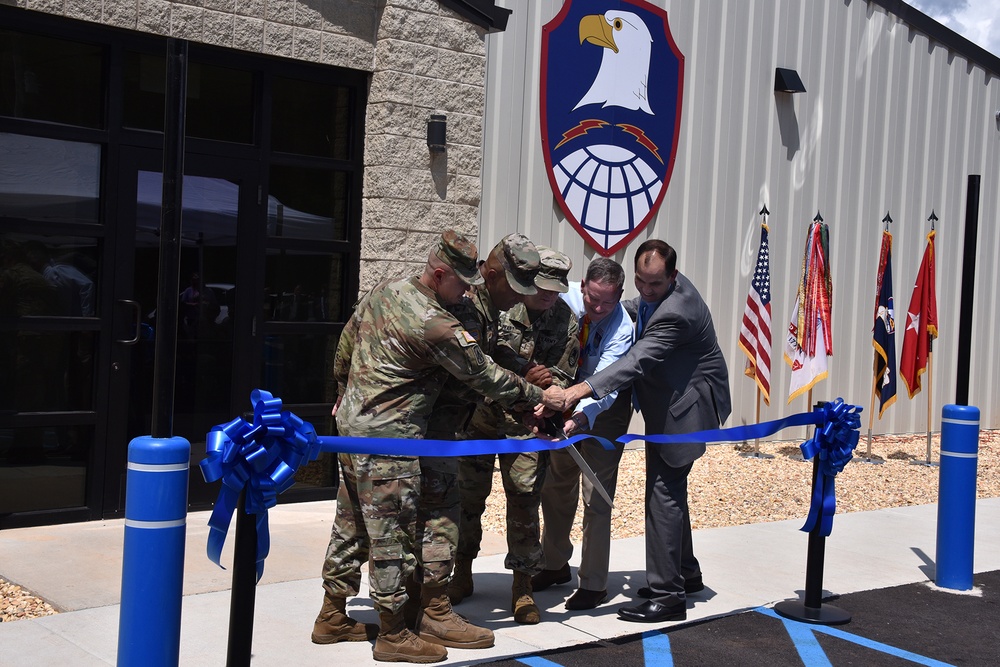 DVIDS – News – SMDC hosts ribbon cutting for new, state-of-the-art facility