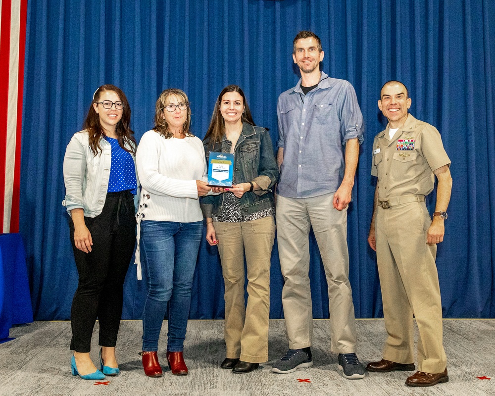DVIDS – News – NAVSUP Business Systems Center Recognizes Top Civilian Performers