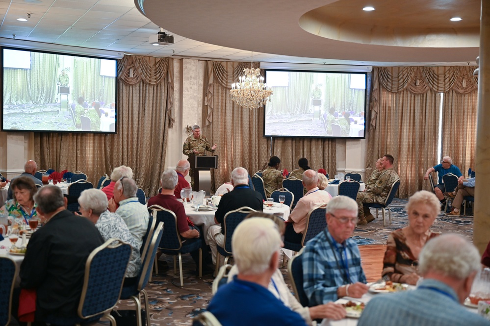 DVIDS – News – Vietnam-Era Transportation Officers Reunite at Fort Eustis