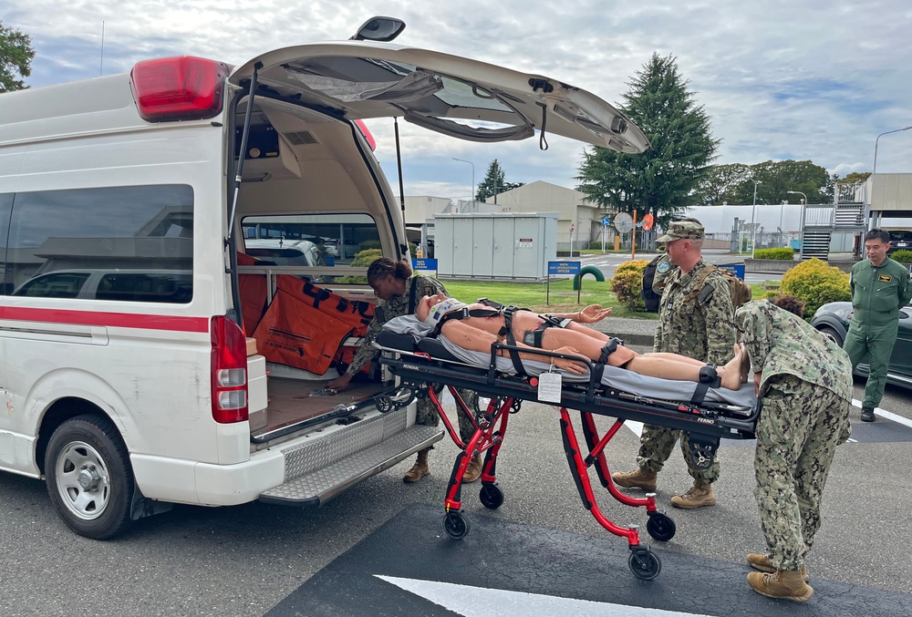 DVIDS – News – USNMRTC Yokosuka Conducts Mass Casualty Drill, Validates Patient Transport and Air Evacuation Readiness