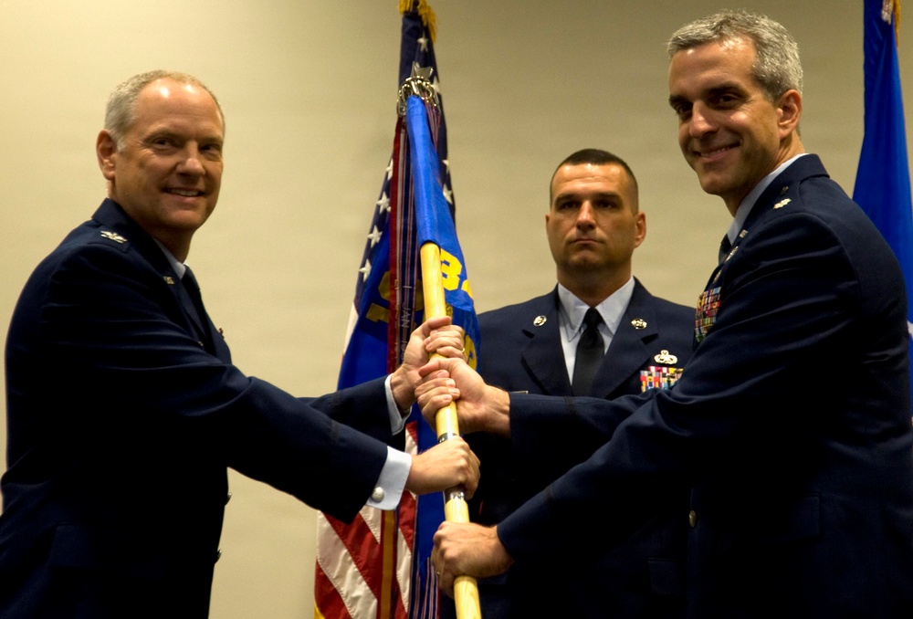 DVIDS – News – 403rd Wing teams up with active duty 345th Airlift Squadron