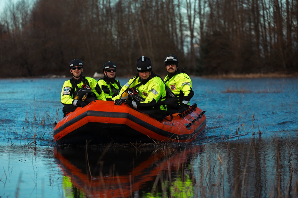 DVIDS – Images – Washington National Guard supports King County flood rescue teams [Image 16 of 26]