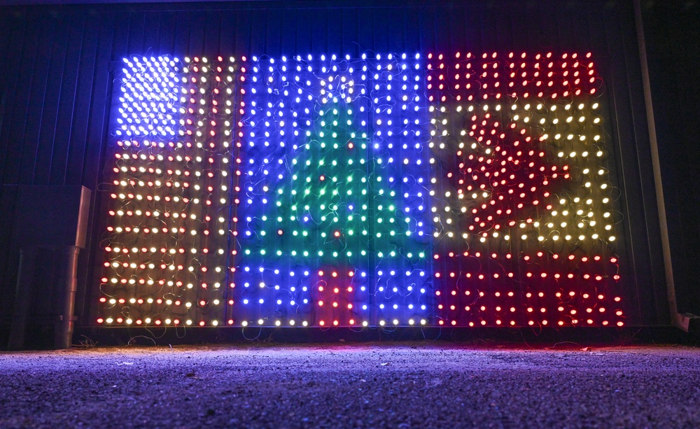 DVIDS – Images – NORAD Tracks Santa 2025 [Image 11 of 21]